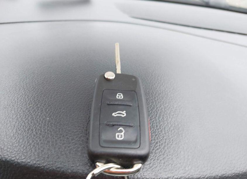 Photo 11 of 2014 Volkswagen Jetta 1.8T SE (VIN 3VWD17AJ0EM412113)