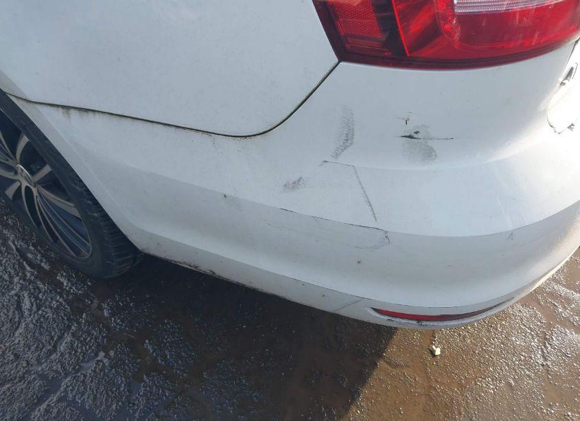 Photo 6 of 2015 Volkswagen Jetta 1.8T SPORT (VIN 3VWD17AJ0FM215055)