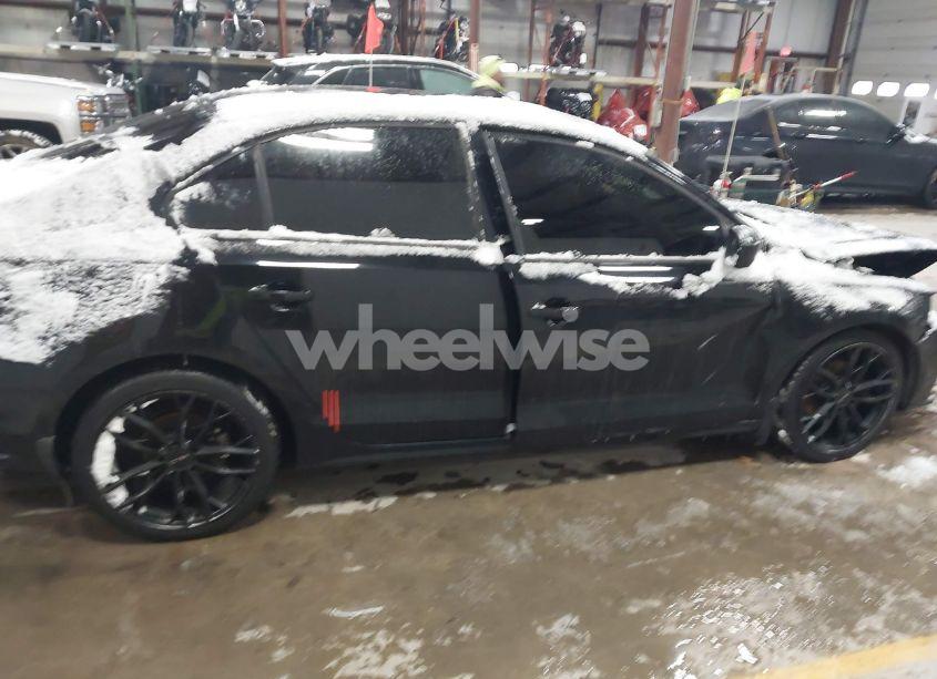 Photo 12 of 2015 Volkswagen Jetta 1.8T SE (VIN 3VWD17AJ0FM221616)