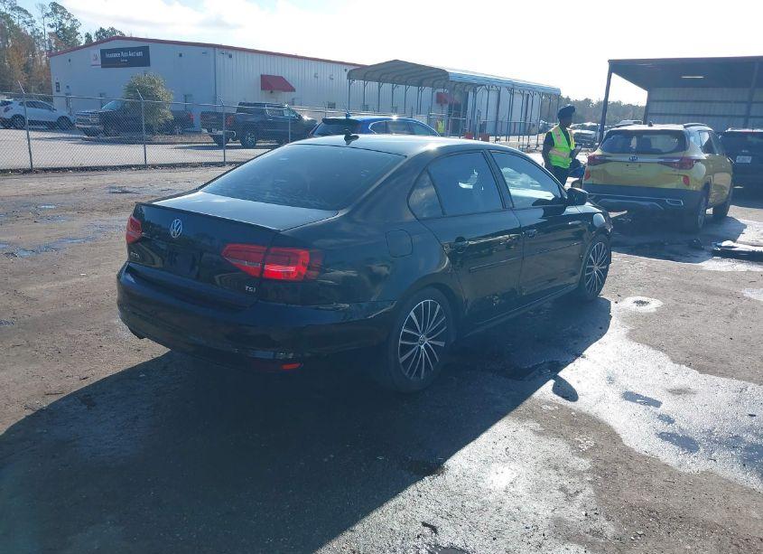 Photo 4 of 2015 Volkswagen Jetta 1.8T SPORT (VIN 3VWD17AJ0FM227898)