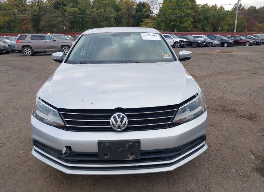 Photo 12 of 2015 Volkswagen Jetta 1.8T SE (VIN 3VWD17AJ0FM253871)