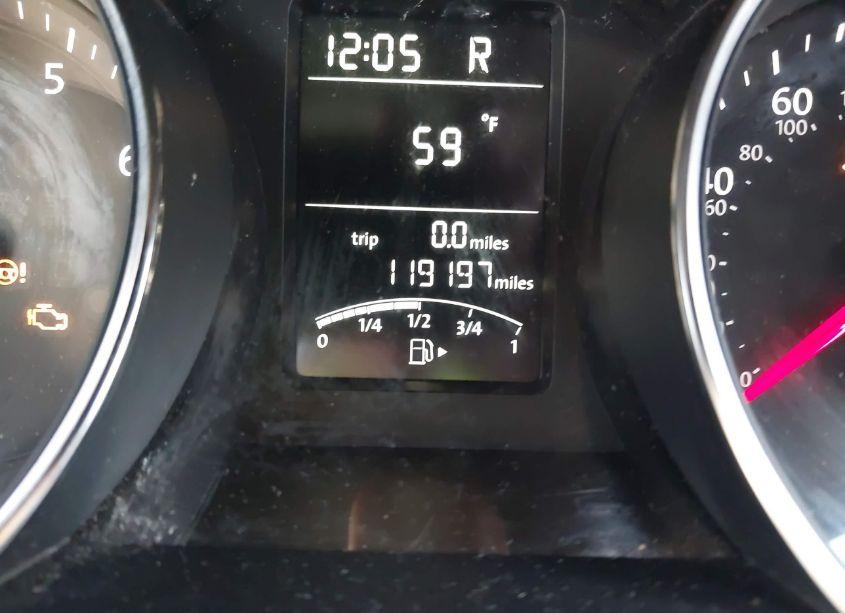 Photo 15 of 2015 Volkswagen Jetta 1.8T SE (VIN 3VWD17AJ0FM253871)