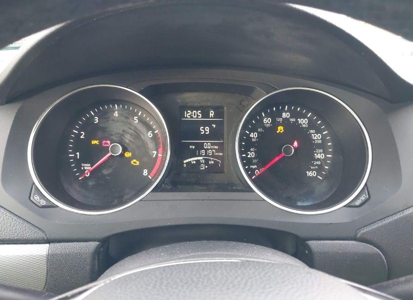 Photo 7 of 2015 Volkswagen Jetta 1.8T SE (VIN 3VWD17AJ0FM253871)