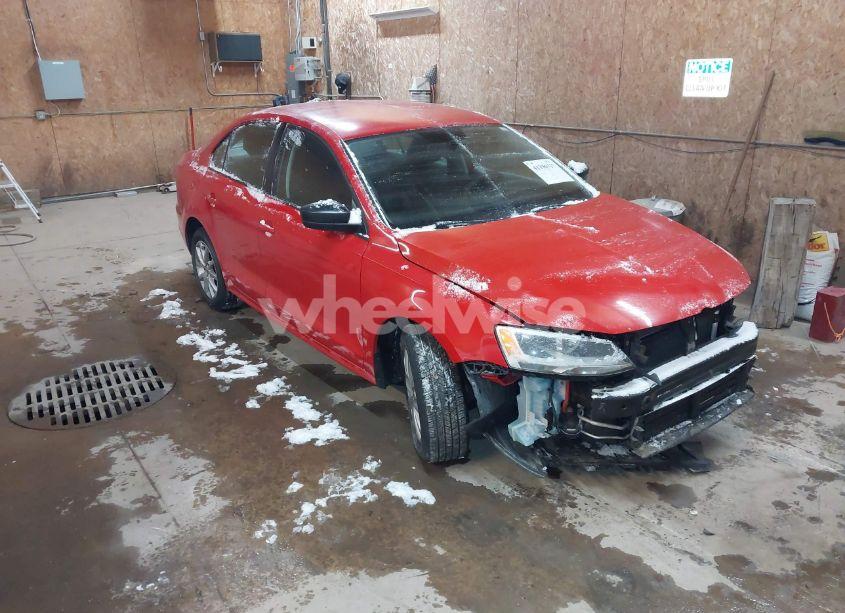 2015 Volkswagen Jetta 1.8T SE (VIN 3VWD17AJ0FM336717) main photo