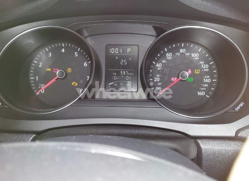 Photo 7 of 2015 Volkswagen Jetta 1.8T SE (VIN 3VWD17AJ0FM336717)