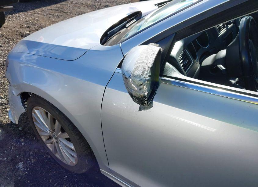 Photo 13 of 2015 Volkswagen Jetta 1.8T SE (VIN 3VWD17AJ0FM350407)