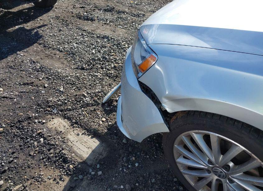 Photo 14 of 2015 Volkswagen Jetta 1.8T SE (VIN 3VWD17AJ0FM350407)