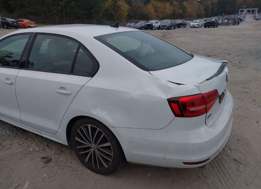 Photo 17 of 2015 Volkswagen Jetta 1.8T SPORT (VIN 3VWD17AJ0FM400335)