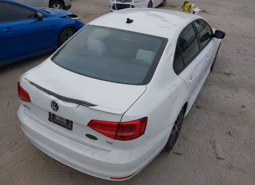 Photo 6 of 2015 Volkswagen Jetta 1.8T SPORT (VIN 3VWD17AJ0FM400335)