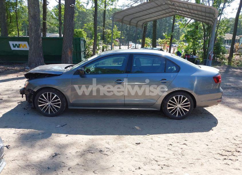 Photo 15 of 2016 Volkswagen Jetta 1.8T SPORT (VIN 3VWD17AJ0GM326514)