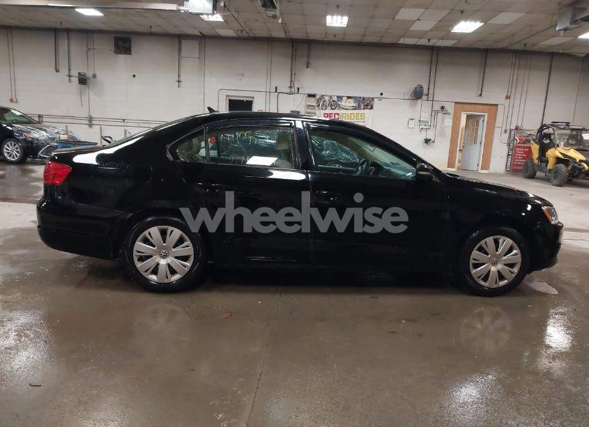 Photo 13 of 2014 Volkswagen Jetta 1.8T SE (VIN 3VWD17AJ1EM217413)