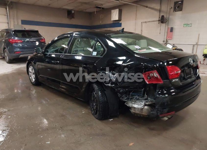 Photo 3 of 2014 Volkswagen Jetta 1.8T SE (VIN 3VWD17AJ1EM217413)