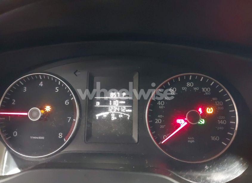 Photo 7 of 2014 Volkswagen Jetta 1.8T SE (VIN 3VWD17AJ1EM217413)