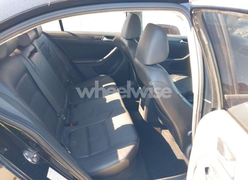 Photo 8 of 2014 Volkswagen Jetta 1.8T SE (VIN 3VWD17AJ1EM238553)