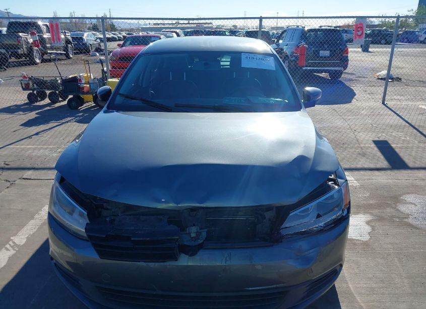 Photo 12 of 2014 Volkswagen Jetta 1.8T SE (VIN 3VWD17AJ1EM241260)