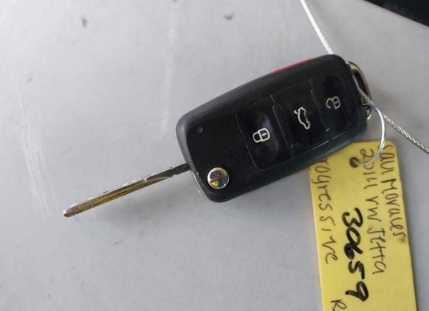 Photo 11 of 2014 Volkswagen Jetta 1.8T SE (VIN 3VWD17AJ1EM241842)