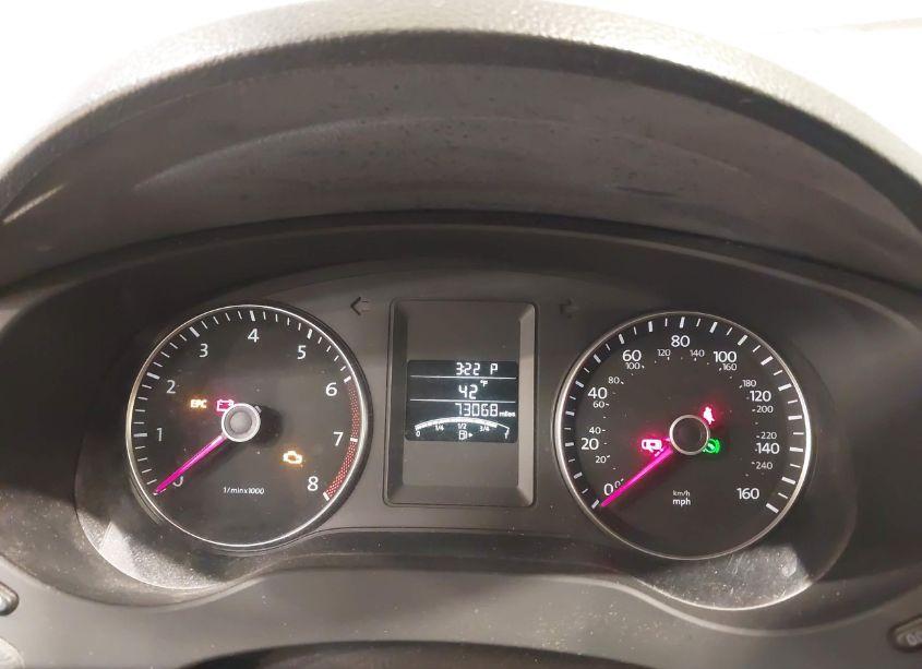 Photo 7 of 2014 Volkswagen Jetta 1.8T SE (VIN 3VWD17AJ1EM261153)