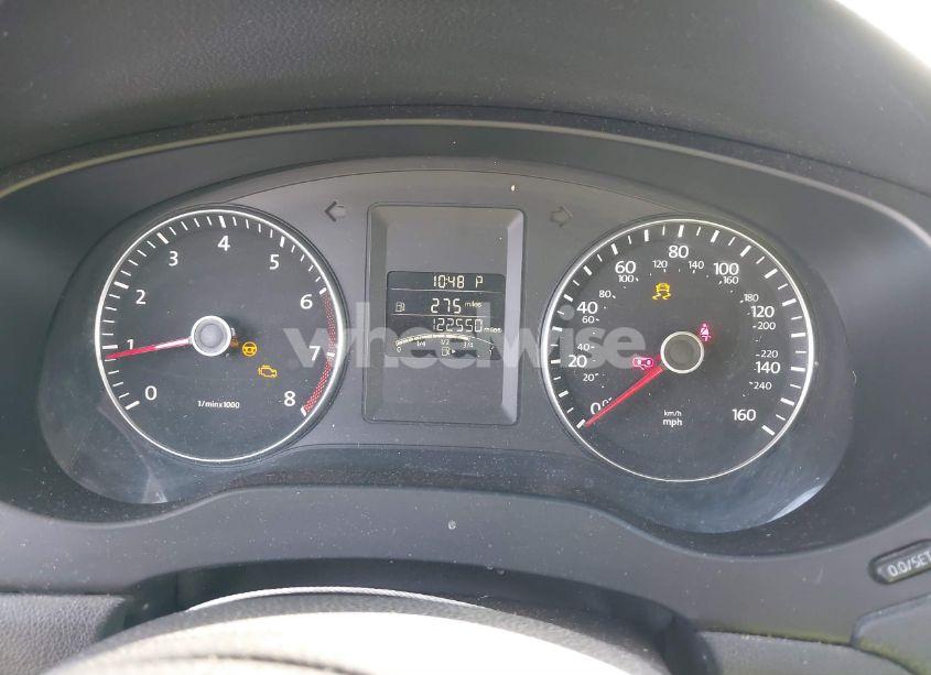 Photo 7 of 2014 Volkswagen Jetta 1.8T SE (VIN 3VWD17AJ1EM270967)