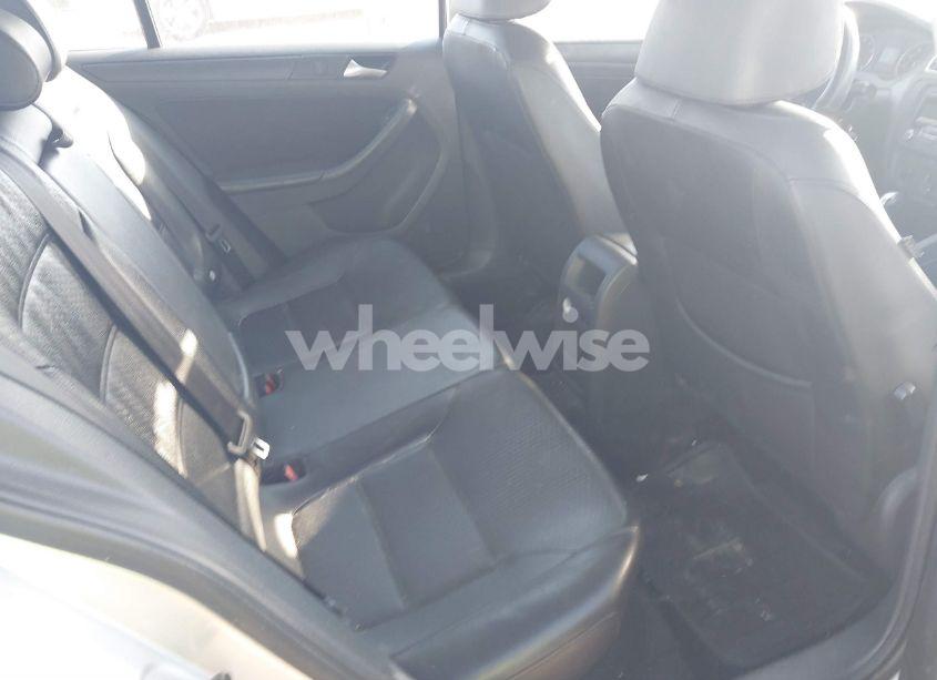 Photo 8 of 2014 Volkswagen Jetta 1.8T SE (VIN 3VWD17AJ1EM289163)