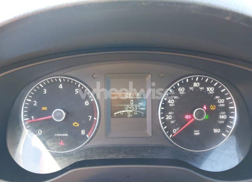 Photo 7 of 2014 Volkswagen Jetta 1.8T SE (VIN 3VWD17AJ1EM352293)