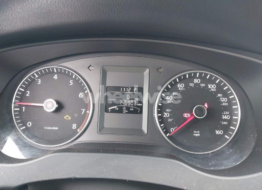 Photo 7 of 2014 Volkswagen Jetta 1.8T SE (VIN 3VWD17AJ1EM409253)