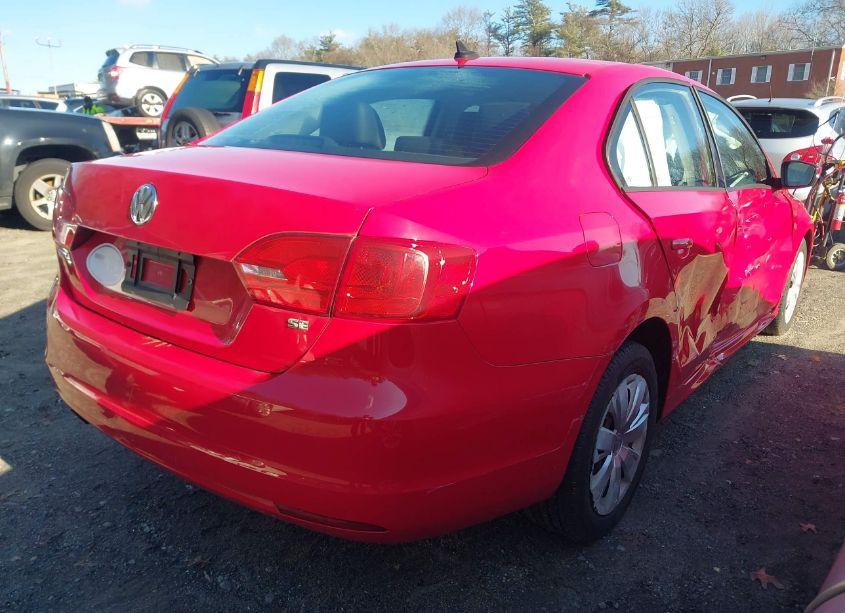 Photo 4 of 2014 Volkswagen Jetta 1.8T SE (VIN 3VWD17AJ1EM426859)