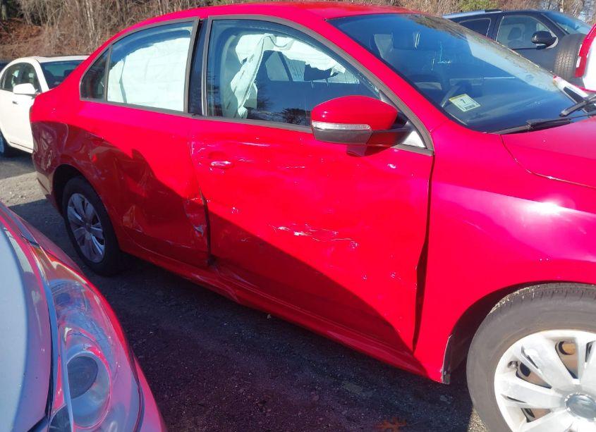 Photo 6 of 2014 Volkswagen Jetta 1.8T SE (VIN 3VWD17AJ1EM426859)