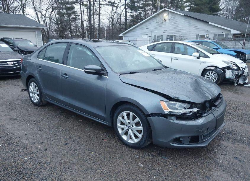 2014 Volkswagen Jetta 1.8T SE (VIN 3VWD17AJ1EM436078) main photo