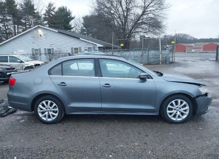 Photo 14 of 2014 Volkswagen Jetta 1.8T SE (VIN 3VWD17AJ1EM436078)