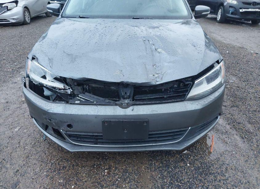 Photo 6 of 2014 Volkswagen Jetta 1.8T SE (VIN 3VWD17AJ1EM436078)