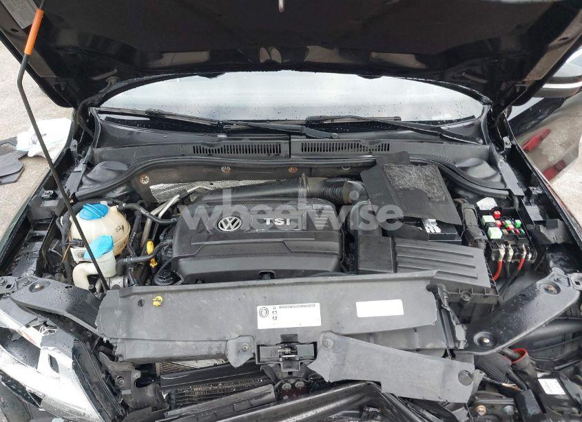 Photo 10 of 2014 Volkswagen Jetta 1.8T SE (VIN 3VWD17AJ1EM443502)