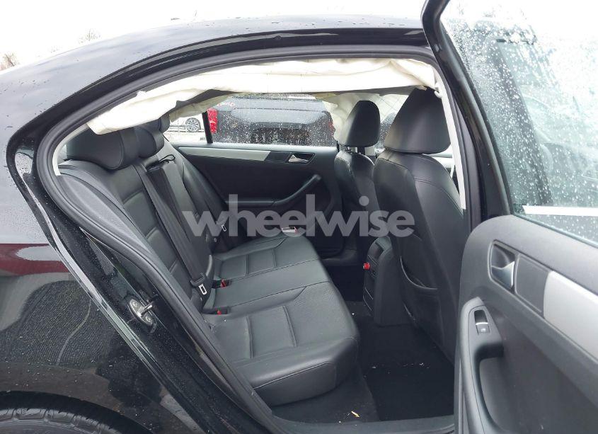 Photo 8 of 2014 Volkswagen Jetta 1.8T SE (VIN 3VWD17AJ1EM443502)