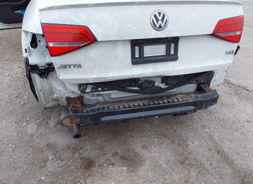 Photo 6 of 2015 Volkswagen Jetta 1.8T SPORT (VIN 3VWD17AJ1FM216439)