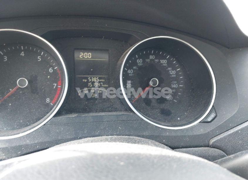 Photo 7 of 2015 Volkswagen Jetta 1.8T SE (VIN 3VWD17AJ1FM241454)