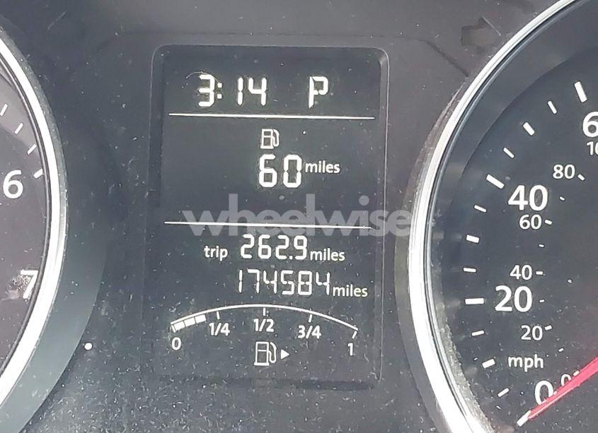 Photo 15 of 2015 Volkswagen Jetta 1.8T SE (VIN 3VWD17AJ1FM256763)