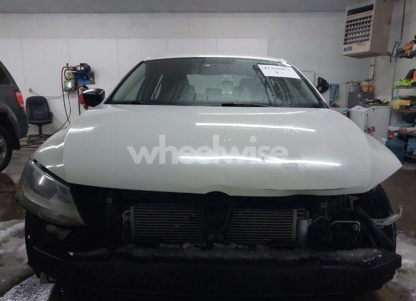 Photo 13 of 2015 Volkswagen Jetta 1.8T SE (VIN 3VWD17AJ1FM402112)