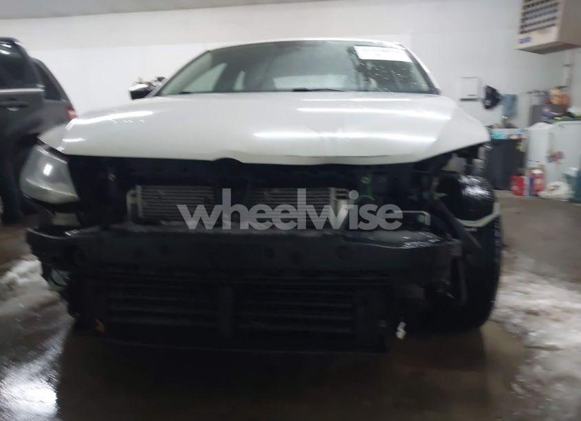 Photo 6 of 2015 Volkswagen Jetta 1.8T SE (VIN 3VWD17AJ1FM402112)