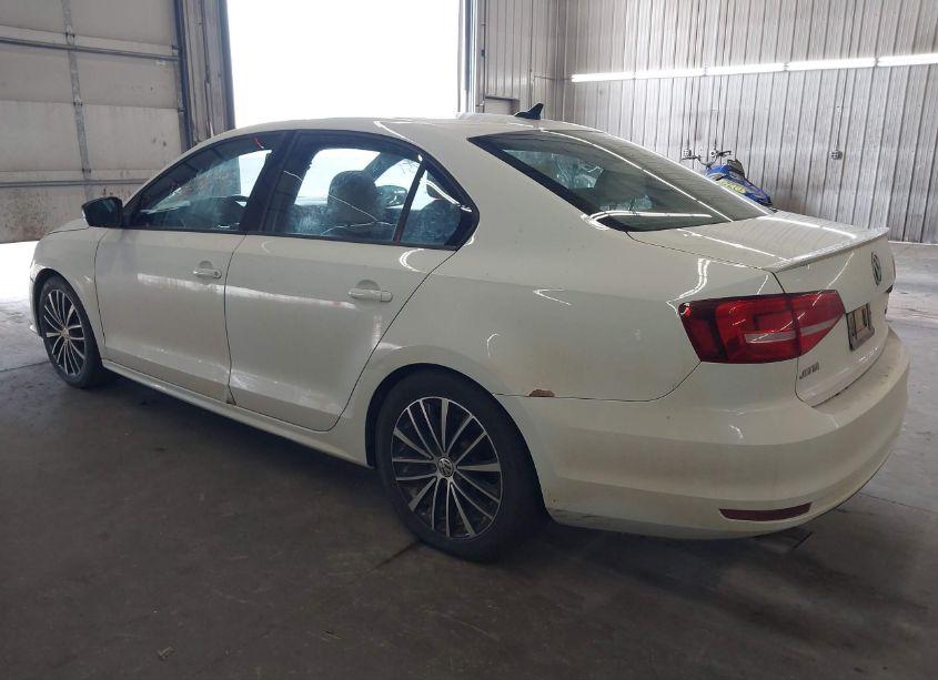 Photo 3 of 2015 Volkswagen Jetta 1.8T SPORT (VIN 3VWD17AJ1FM405818)