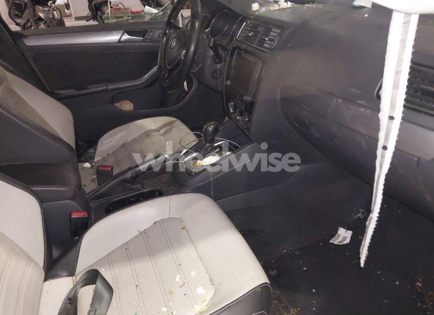 Photo 5 of 2016 Volkswagen Jetta 1.8T SPORT (VIN 3VWD17AJ1GM233324)