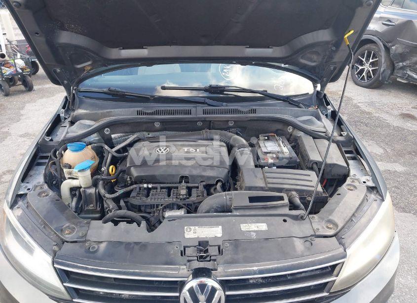 Photo 10 of 2016 Volkswagen Jetta 1.8T SPORT (VIN 3VWD17AJ1GM346979)