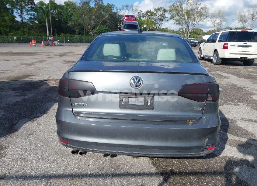 Photo 16 of 2016 Volkswagen Jetta 1.8T SPORT (VIN 3VWD17AJ1GM346979)