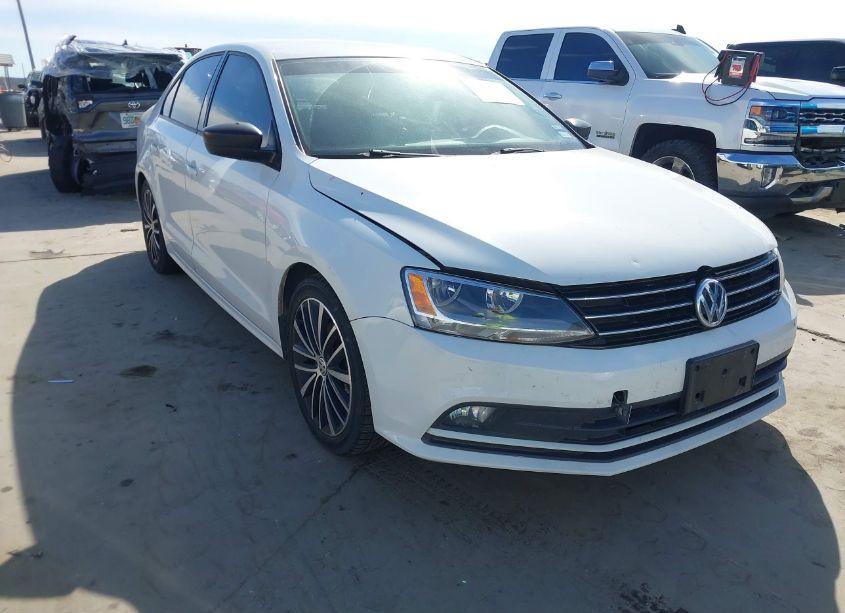 2016 Volkswagen Jetta 1.8T SPORT (VIN 3VWD17AJ1GM351986) main photo