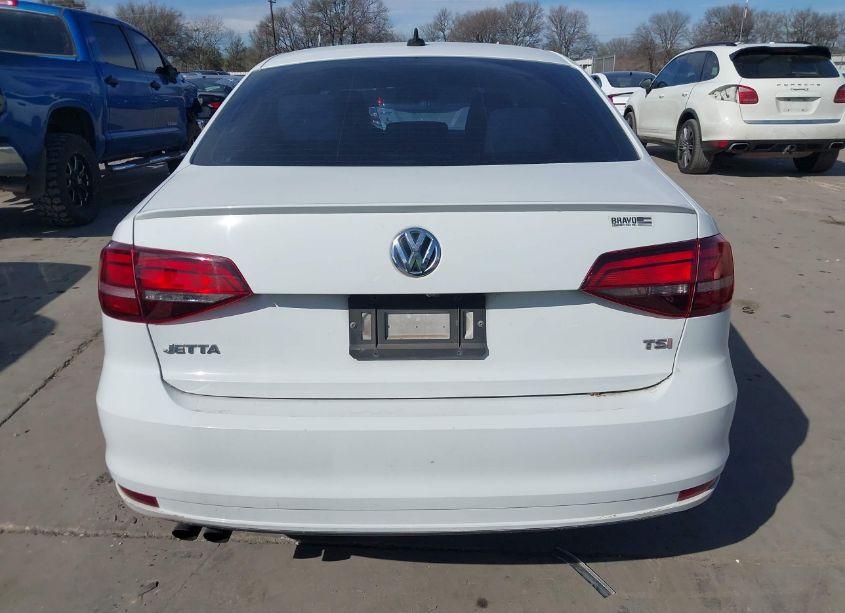 Photo 16 of 2016 Volkswagen Jetta 1.8T SPORT (VIN 3VWD17AJ1GM351986)