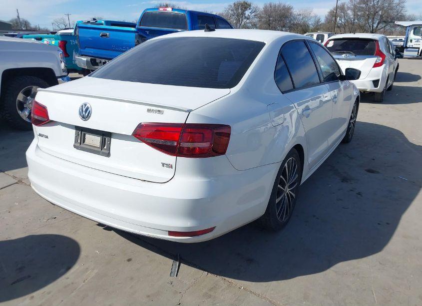 Photo 4 of 2016 Volkswagen Jetta 1.8T SPORT (VIN 3VWD17AJ1GM351986)