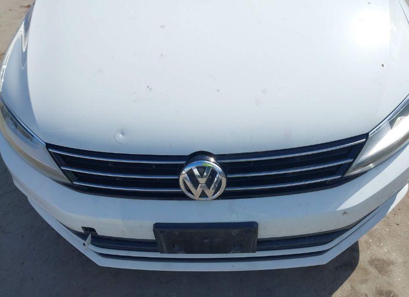 Photo 6 of 2016 Volkswagen Jetta 1.8T SPORT (VIN 3VWD17AJ1GM351986)