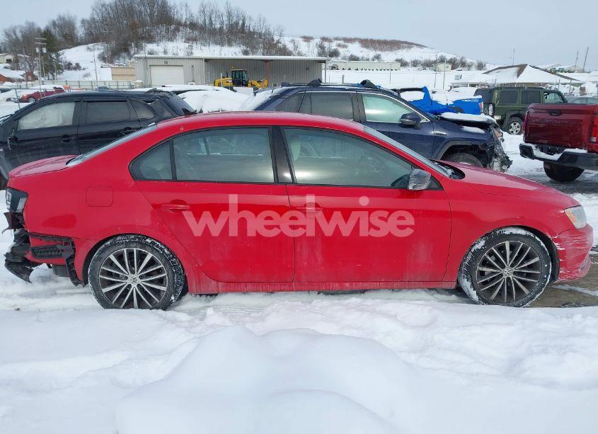 Photo 13 of 2016 Volkswagen Jetta 1.8T SPORT (VIN 3VWD17AJ1GM384390)