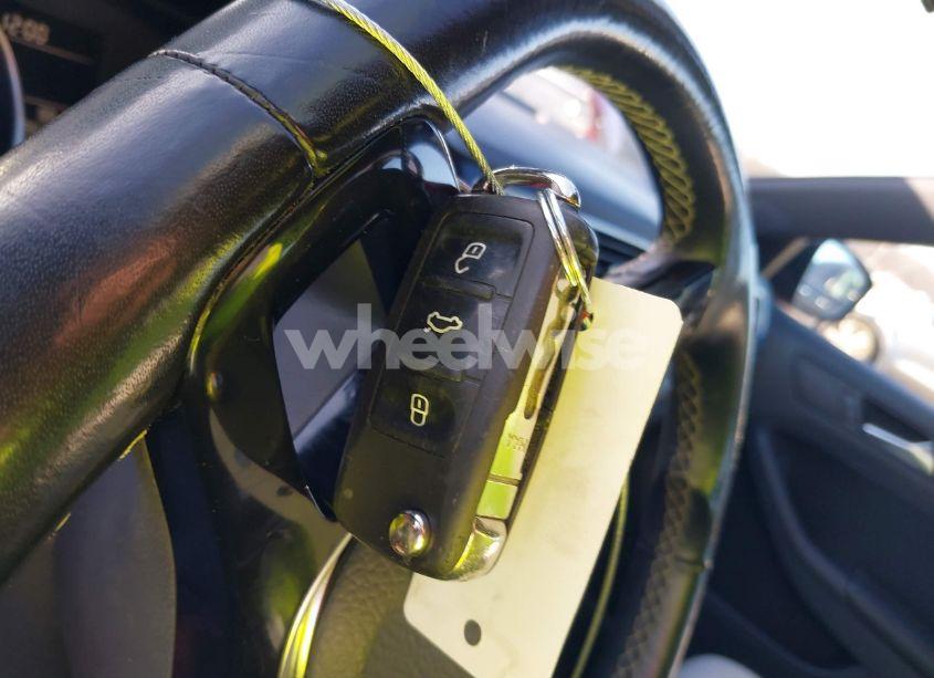 Photo 11 of 2016 Volkswagen Jetta 1.8T SPORT (VIN 3VWD17AJ1GM384468)