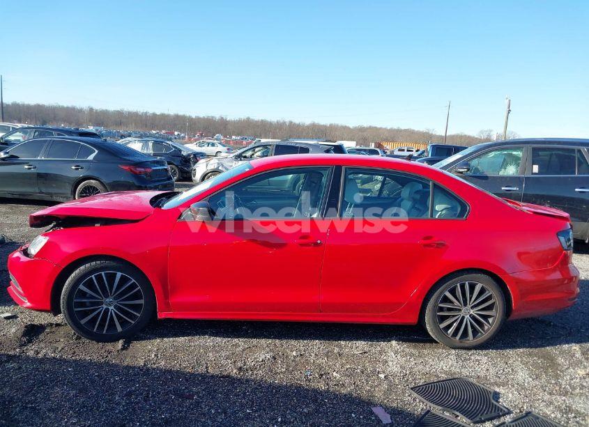 Photo 14 of 2016 Volkswagen Jetta 1.8T SPORT (VIN 3VWD17AJ1GM384468)