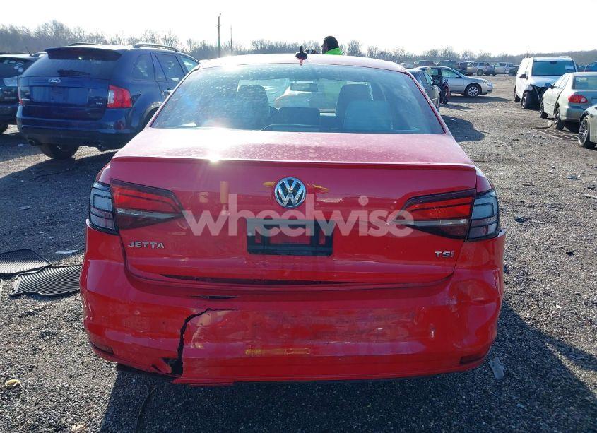 Photo 16 of 2016 Volkswagen Jetta 1.8T SPORT (VIN 3VWD17AJ1GM384468)