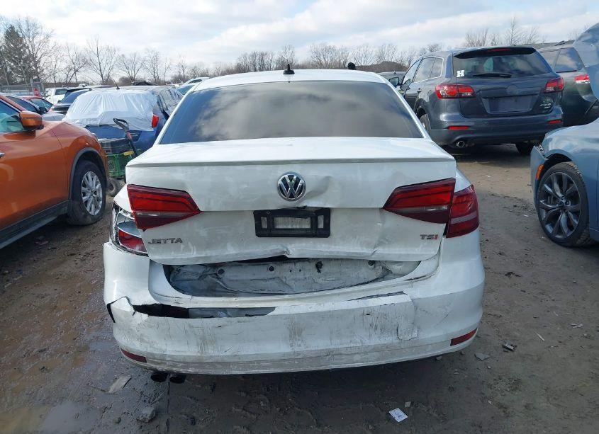 Photo 16 of 2016 Volkswagen Jetta 1.8T SPORT (VIN 3VWD17AJ1GM388116)
